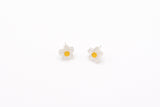 Medium Daisy Studs