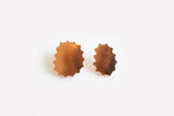 Ecoresin Scallop Earrings - Asymetric Stud